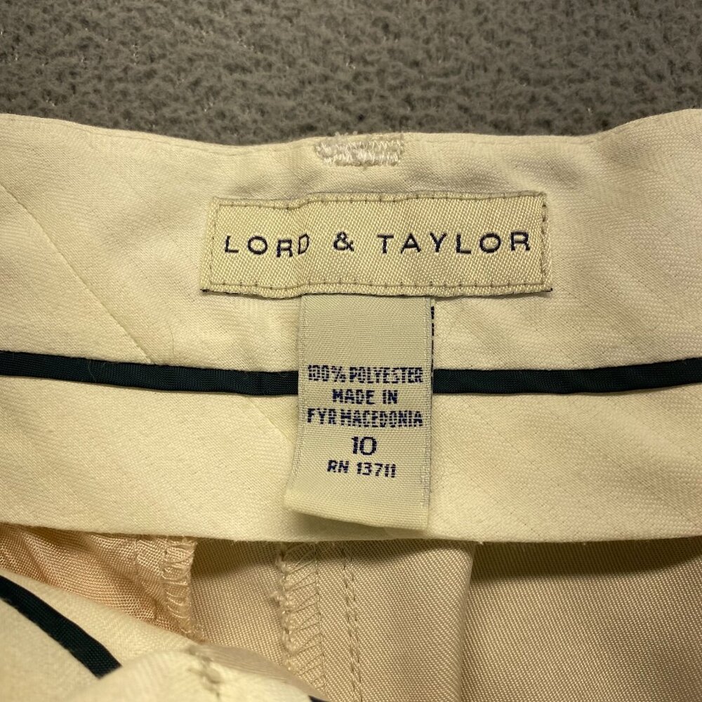 Lord & Taylor Ivory Relaxed Pants Women's‎ size 10 Pleated Front Career - Picture 3 of 10
